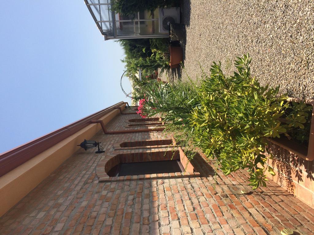 Villa Societa Agricola Mg Florplant Francavilla Marittima Exterior foto